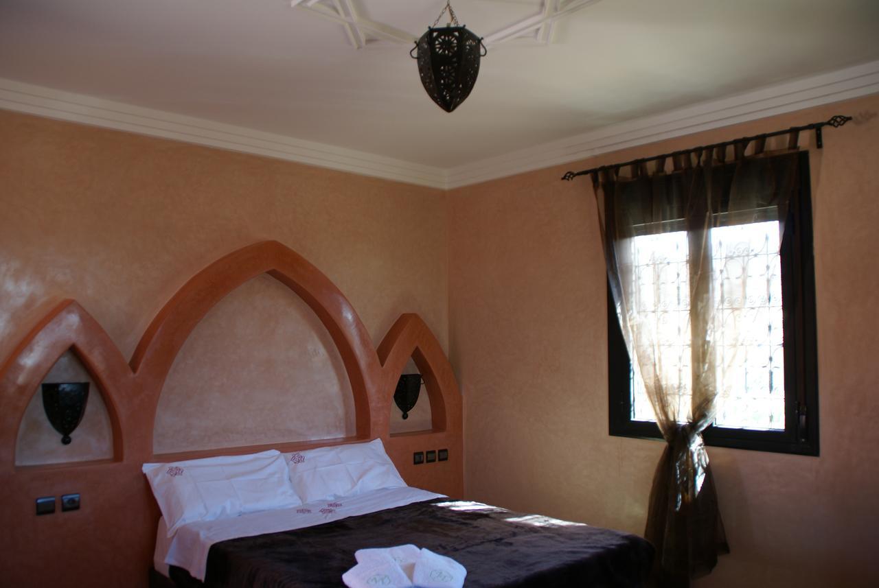 Foum Mharech Riad Les Jardins De Tafraoute מראה חיצוני תמונה